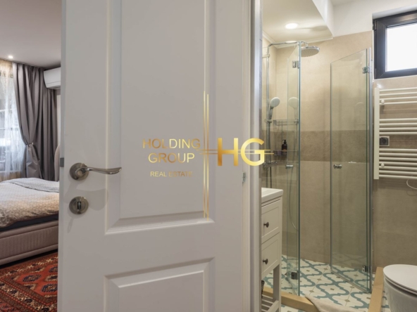 отлично обзаведен тристаен апартамент в к.к. Св.Св. Константин и Елена! - 0