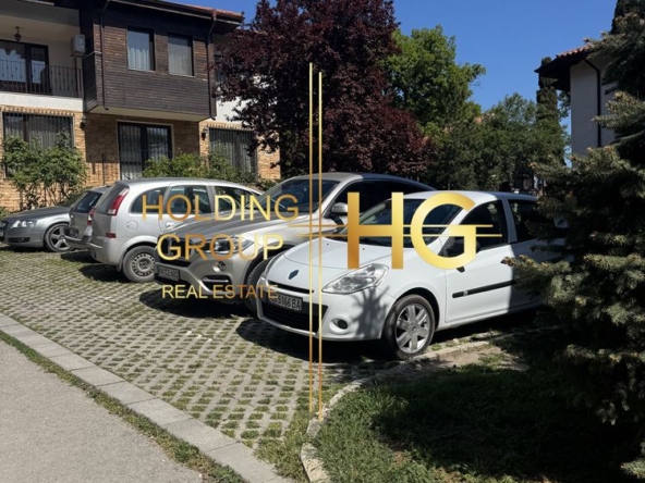 Студио с веранда обзаведено ПОД НАЕМ ТРАКАТА с паркомясто - 0