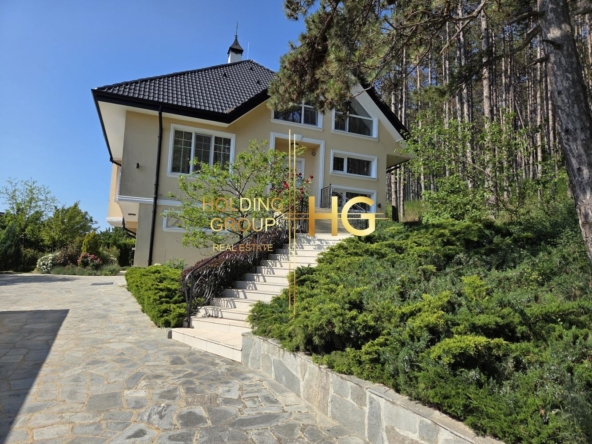 Къща в кв. Виница - 0