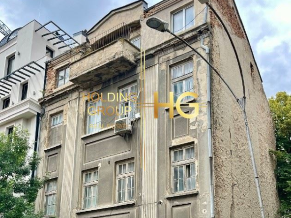 Етаж от къща в Центъра на гр. Варна - 0