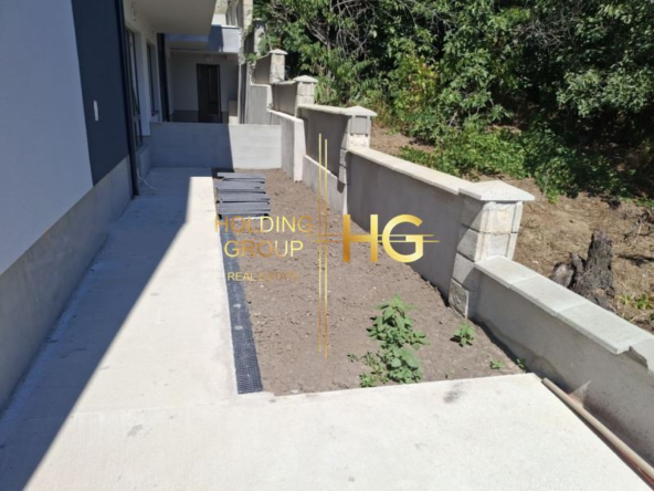 многостаен апартамент - 0