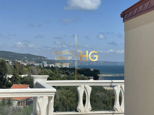 НОВ тристаен пентхаус - м-т Ален Мак - 0