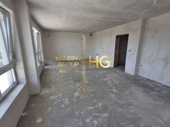 многостаен апартамент - 0