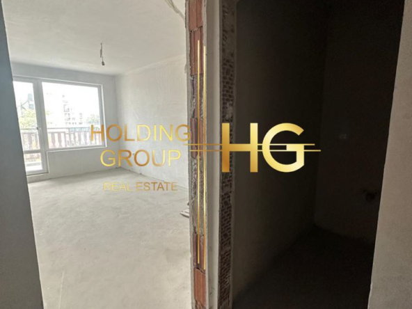 Двустаен апартамент в Св.Св. Константин и Елена! - 0