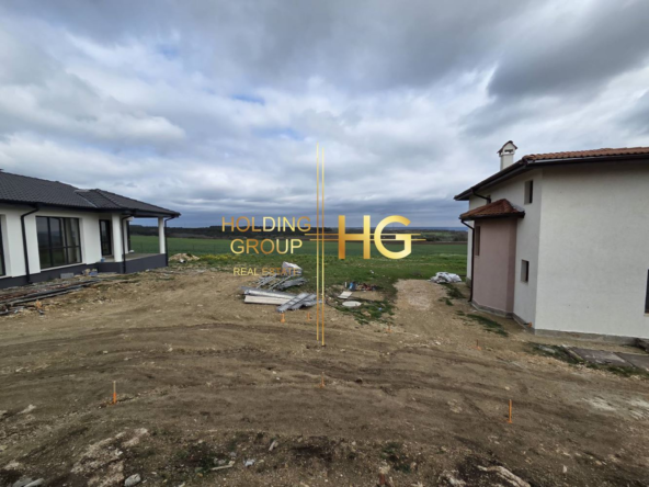 Къща в с. Кичево - 0