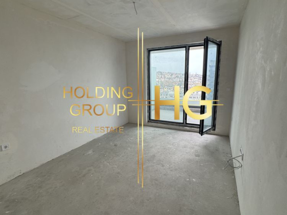 Тристаен апартамент с невероятна и нескриваема морска панорама в кв. Бриз - 0