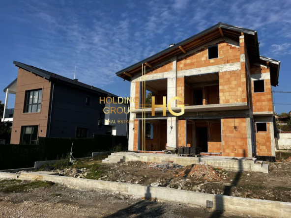 Къща в м-ст Добрева чешма - 0