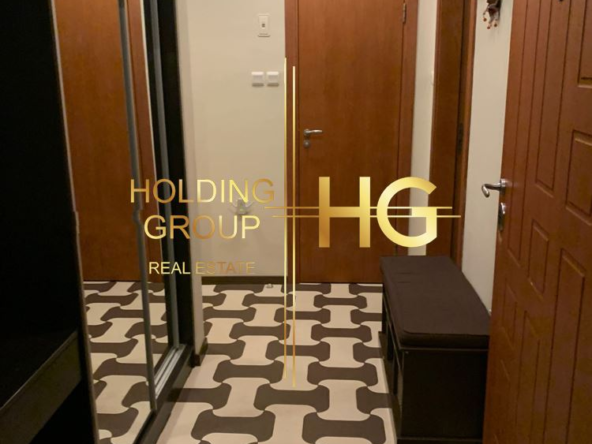 ОБЗАВЕДЕН ТРИСТАЕН АПАРТАМЕНТ В ШИРОК ЦЕНТЪР - 0