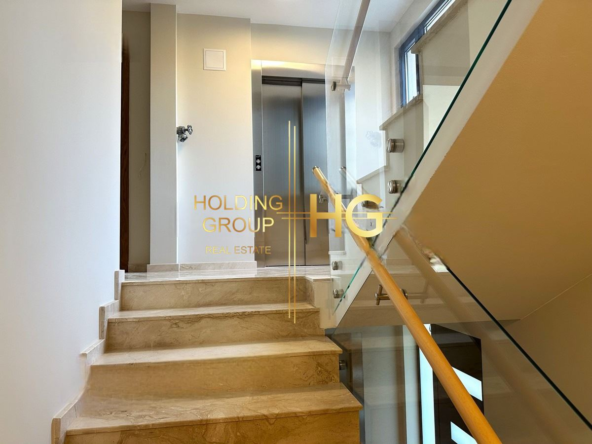 Тристаен апартамент в кв. Галата - 0