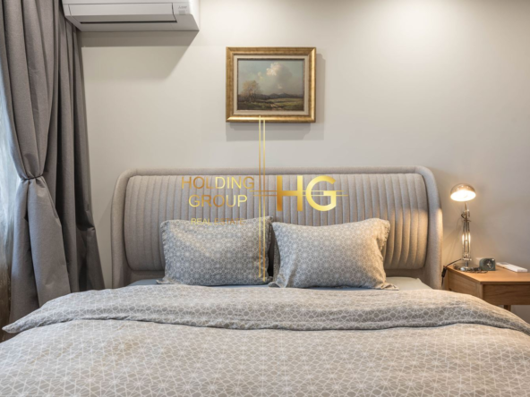 отлично обзаведен тристаен апартамент в к.к. Св.Св. Константин и Елена! - 0