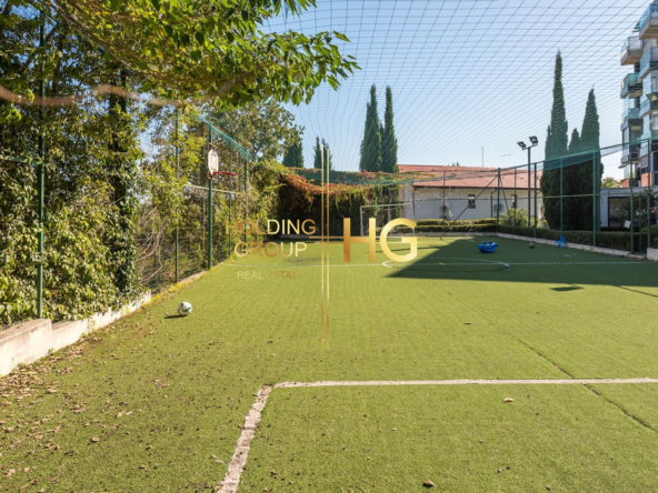 Тристаен апартамент в к.к. Св.Св. Константин и Елена! - 0