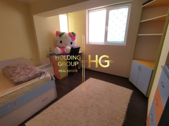 ОБЗАВЕДЕН ТРИСТАЕН АПАРТАМЕНТ В РАЙОНА НА ОКРЪЖНА БОЛНИЦА! - 0