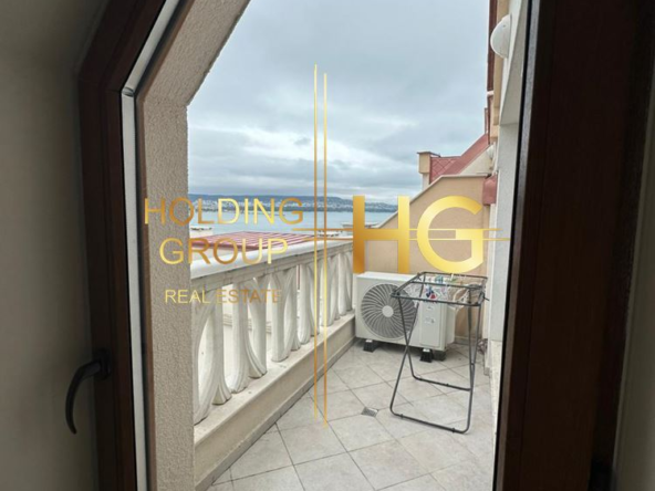 Тристаен апартамент - първа линия море - кв Аспарухово. - 0