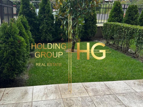 Двустаен апартамент със собствен двор в Св.Св. Константин и Елена! - 0