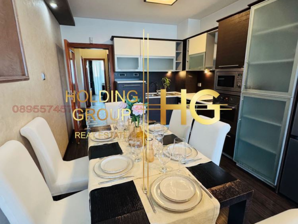 ОБЗАВЕДЕН ТРИСТАЕН АПАРТАМЕНТ В ШИРОК ЦЕНТЪР - 0