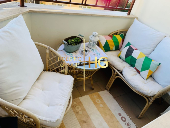 ОБЗАВЕДЕН ТРИСТАЕН АПАРТАМЕНТ В ШИРОК ЦЕНТЪР - 0