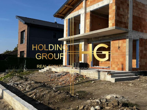 Къща в м-ст Добрева чешма - 0