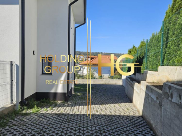 Самостоятелна новострояща се къща в местност Траката - 0