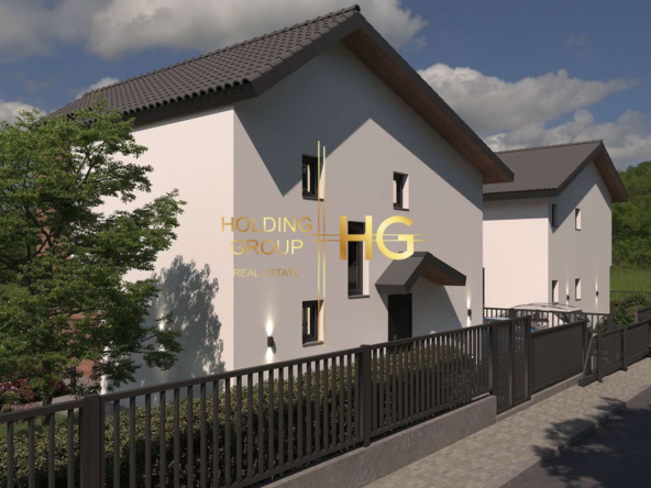 Къща в м-ст Добрева чешма - 0