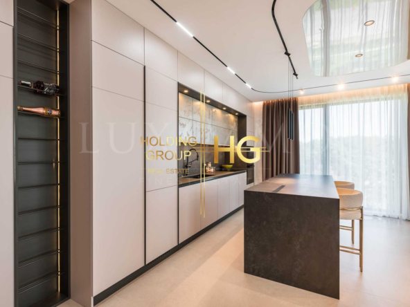 ЛУКСОЗЕН ПЕНТХАУС В КОНСТАНТИН И ЕЛЕНА! - 0