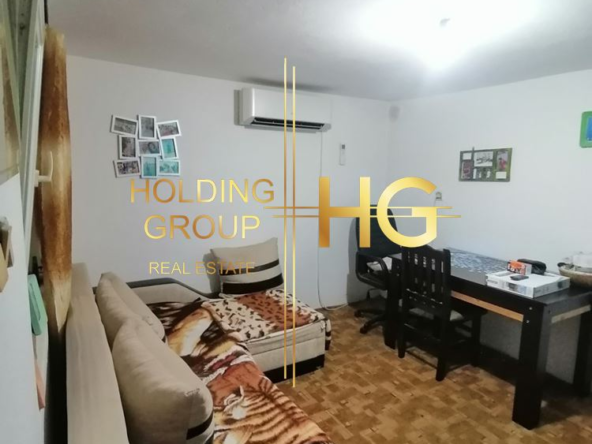 Къща в м-ст Боровец Юг - 0