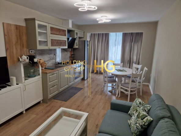 Многостаен апартамент в кв. Чайка - 0