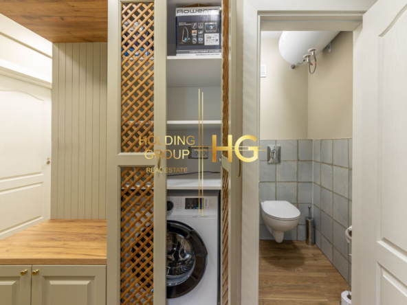 Многостаен апартамент в кв. Чайка - 0