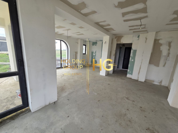 Къща в с. Кичево - 0