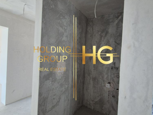 Тристаен апартамент с невероятна и нескриваема морска панорама в кв. Бриз - 0