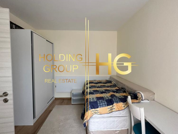 Тристаен апартамент - първа линия море - кв Аспарухово. - 0