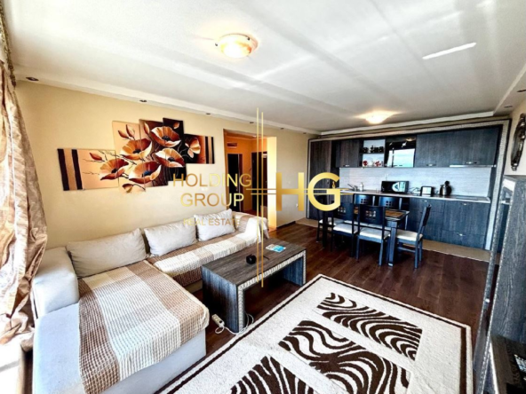 Тристаен панорамен апартамент в затворен комплекс в м-т Ален Мак - 0