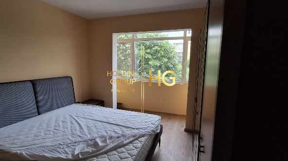 Тристаен апартамент в кв. Чайка - 0