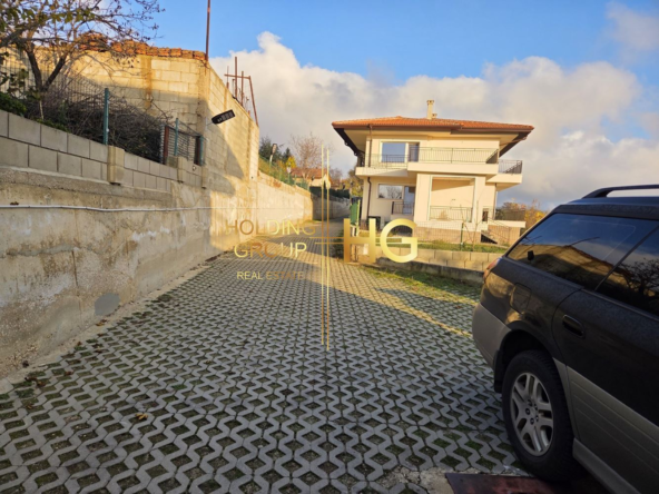 Къща в м-ст Боровец Юг - 0