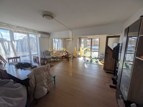 Къща в с. Звездица - 0