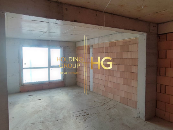 Тристаен апарамент - 0