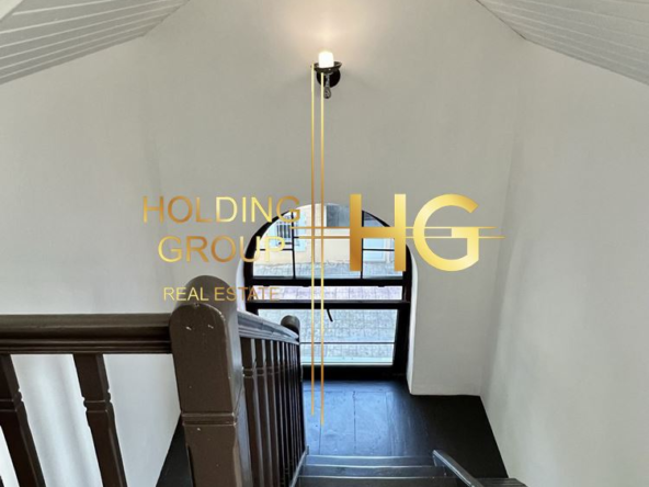 Къща в идеалния център на Варна - 0