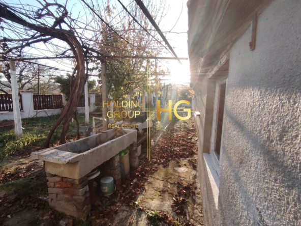 Къща - Варна, област, с.Осеново - 0