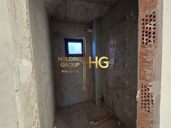 Къща в м-ст Боровец Юг - 0