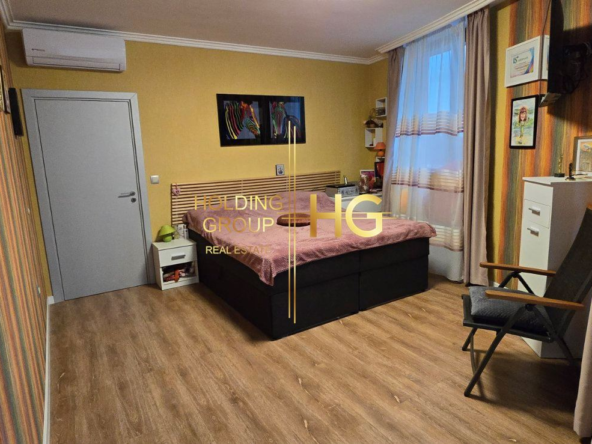 Тристаен апартамент - 0