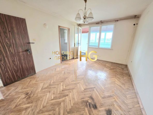 1 стаен Център - 0