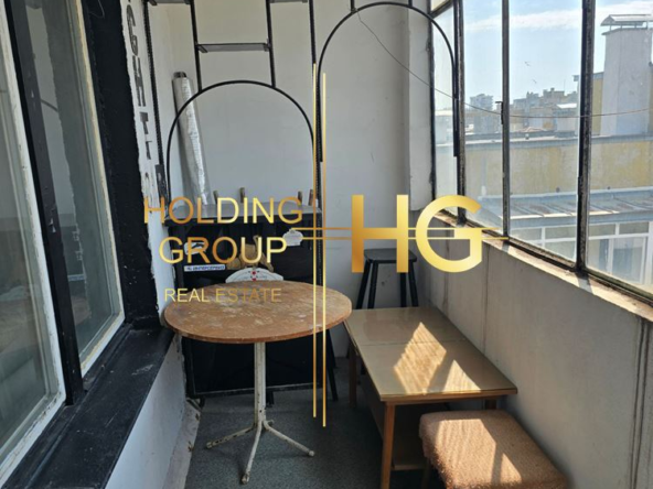 Тристаен апартамент в кв. Левски ул. " Евлоги Георгиев" - 0