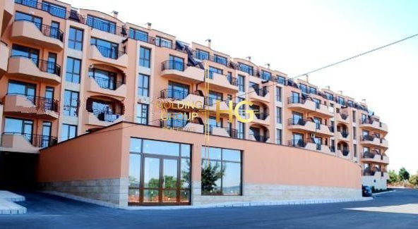 Чисто нов тристаен апартамент Галата - 0