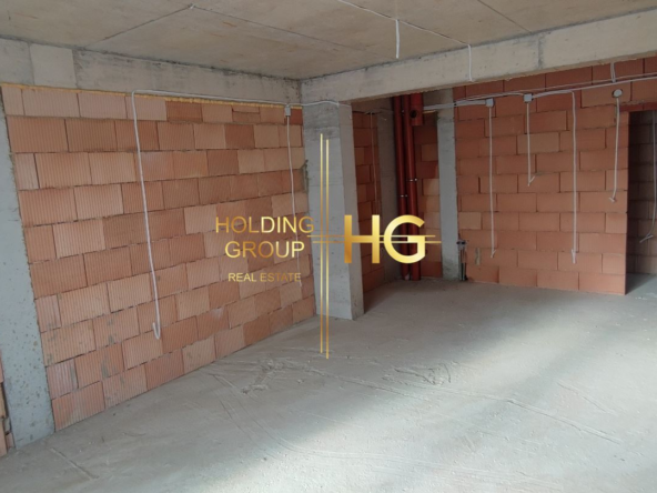 Тристаен апарамент - 0