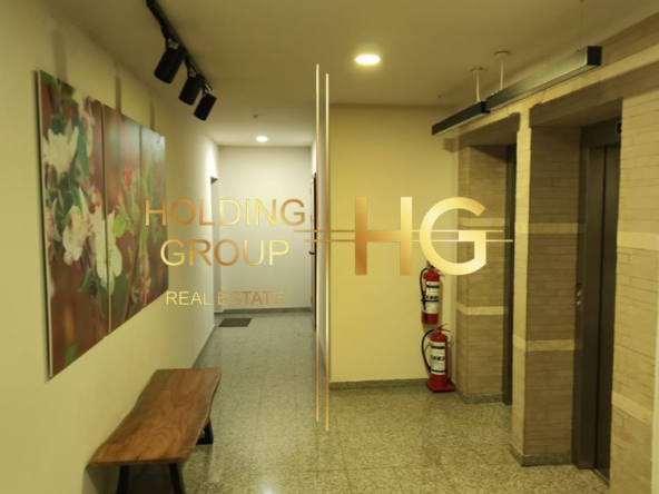 Обзаведен тристаен апартамент в кв. Бриз - 0