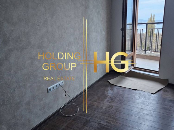 Чисто нов тристаен апартамент Галата - 0