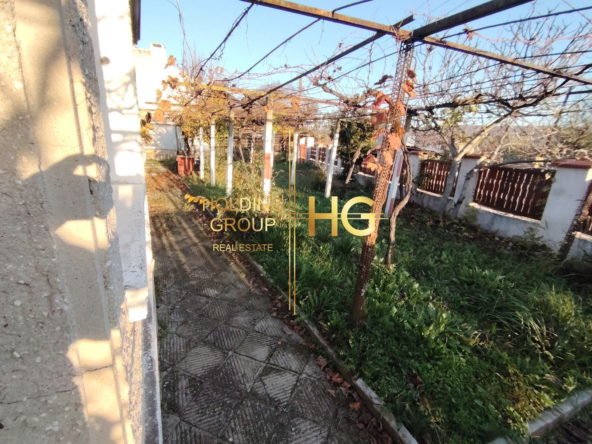 Къща - Варна, област, с.Осеново - 0