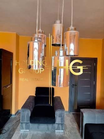 Тристаен апартамент в кв. Чайка - 0