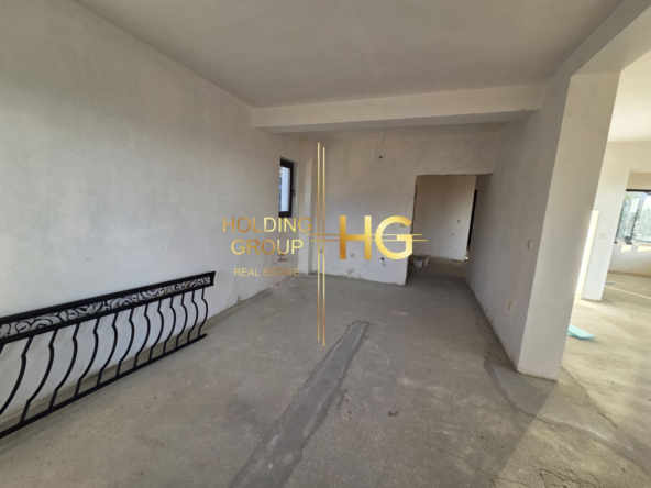 Къща в м-ст Боровец Юг - 0