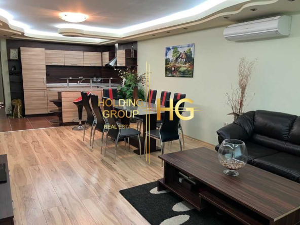 Тристаен луксозно обзаведен Базар Левски - 0