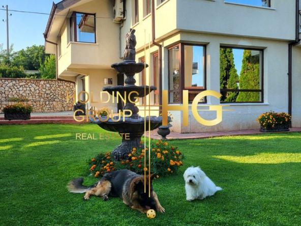 Къща в м-ст Евксиноград - 0